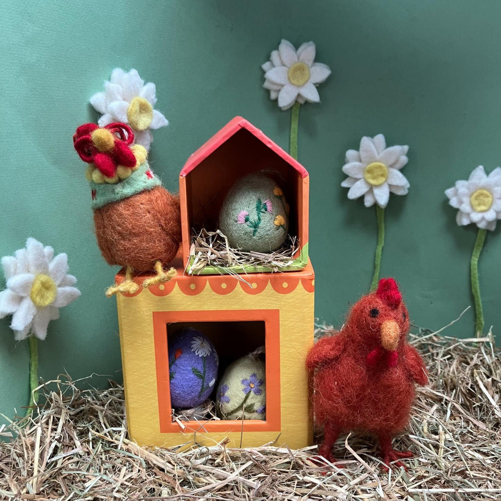 Belinda the Hen Felt Hanging Decoration
