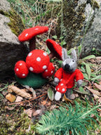 Stanley the Squirrel Felt Hanging Decoration